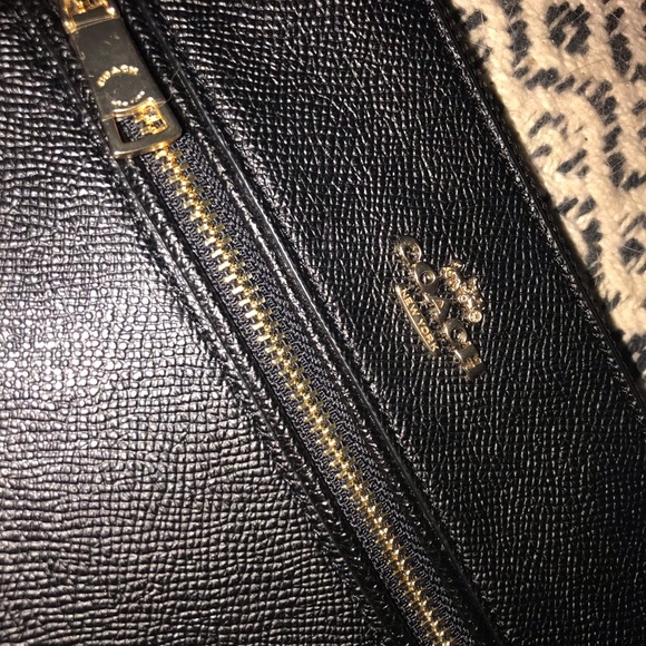 Brand New Coach Wristlet - Picture 3 of 4